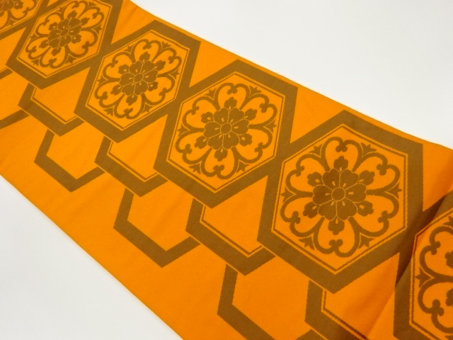 亀甲に華文模様織出し袋帯